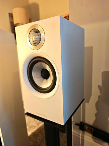 Bowers wilkins 607 s2 - bowers,
